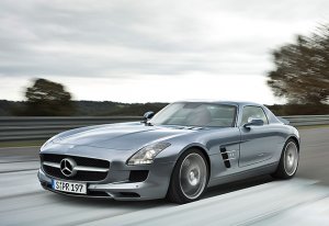 Mercedes SLS AMG