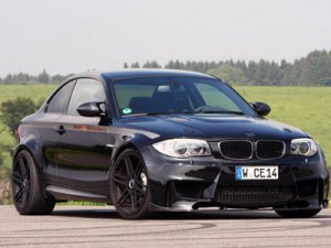 464- BMW 1M Coupe   Manhart Racing